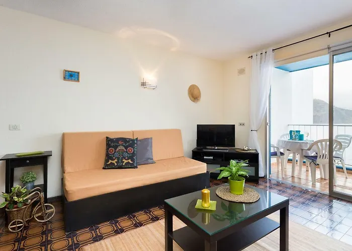 Stunning Views At Tenerife تاكورونتي