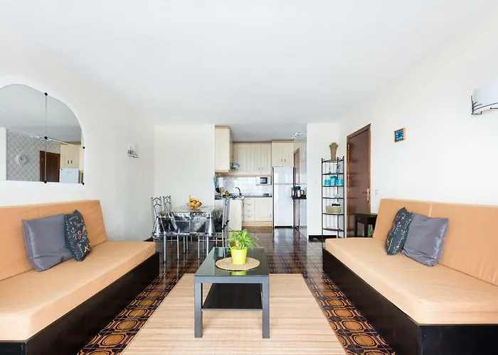 Stunning Views At Tenerife تاكورونتي