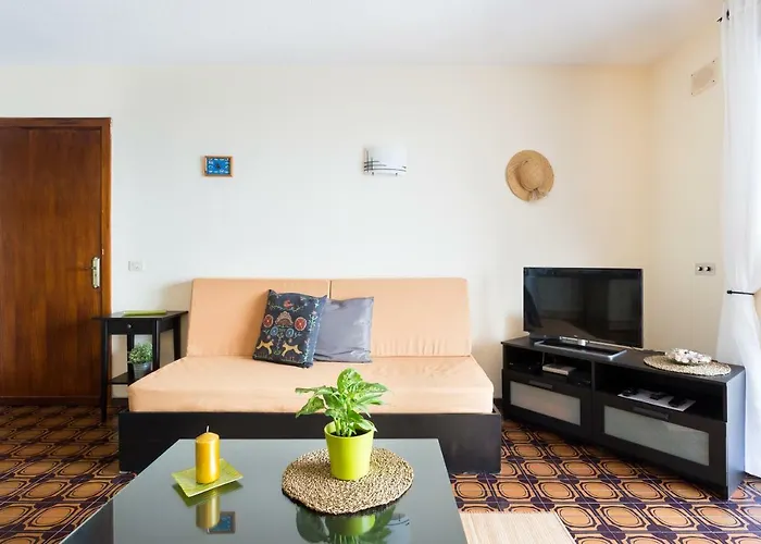 Stunning Views At Tenerife * تاكورونتي