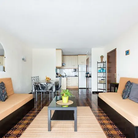 Stunning Views At Tenerife Такоронте